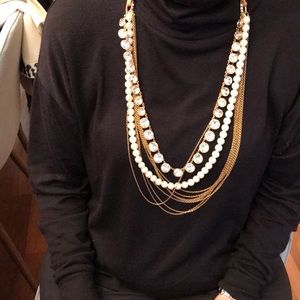 NWOT Multi layer statement necklace